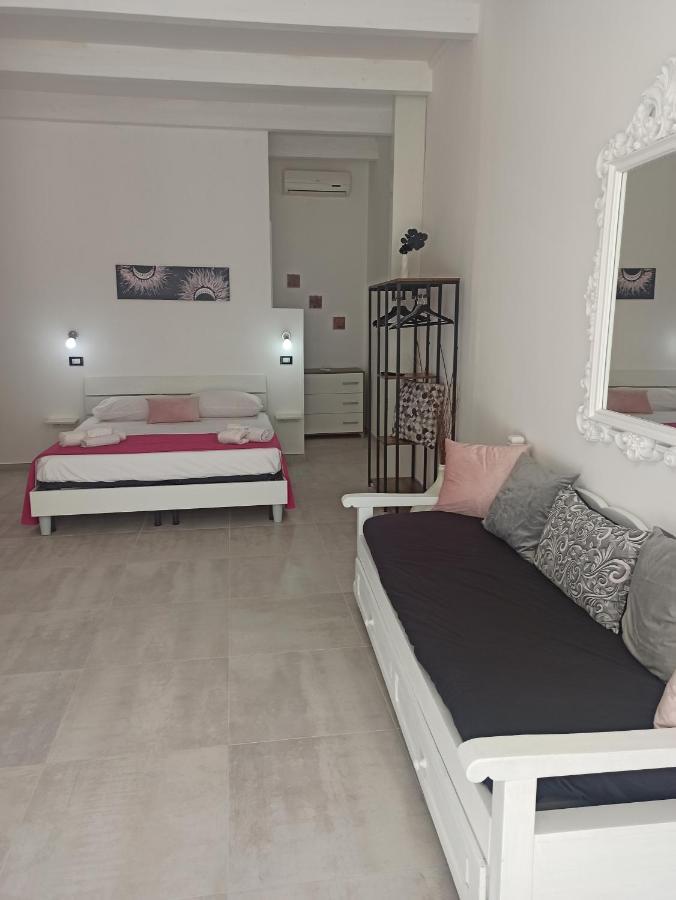 Nonna Anna Apartment Otranto Bagian luar foto